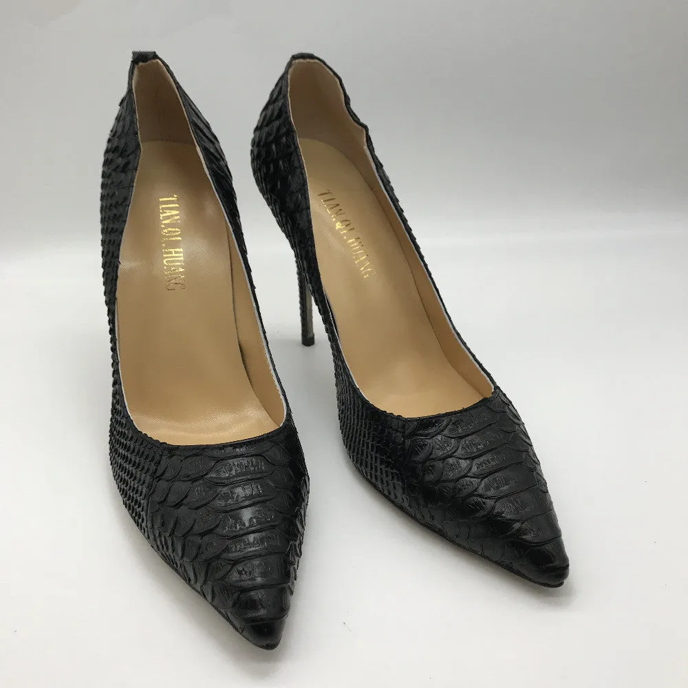 Black Leather Snake Pattern Pointed Toe Pumps