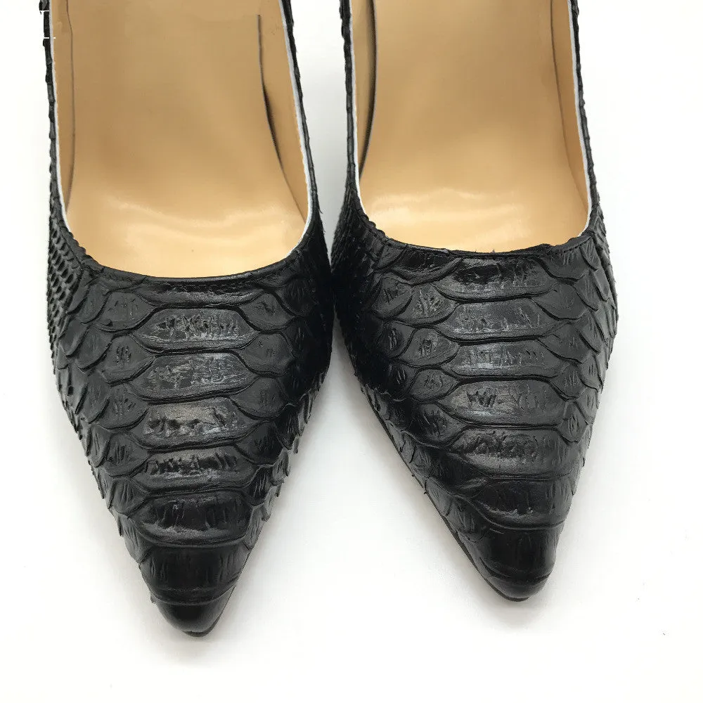 Black Leather Snake Pattern Pointed Toe Pumps